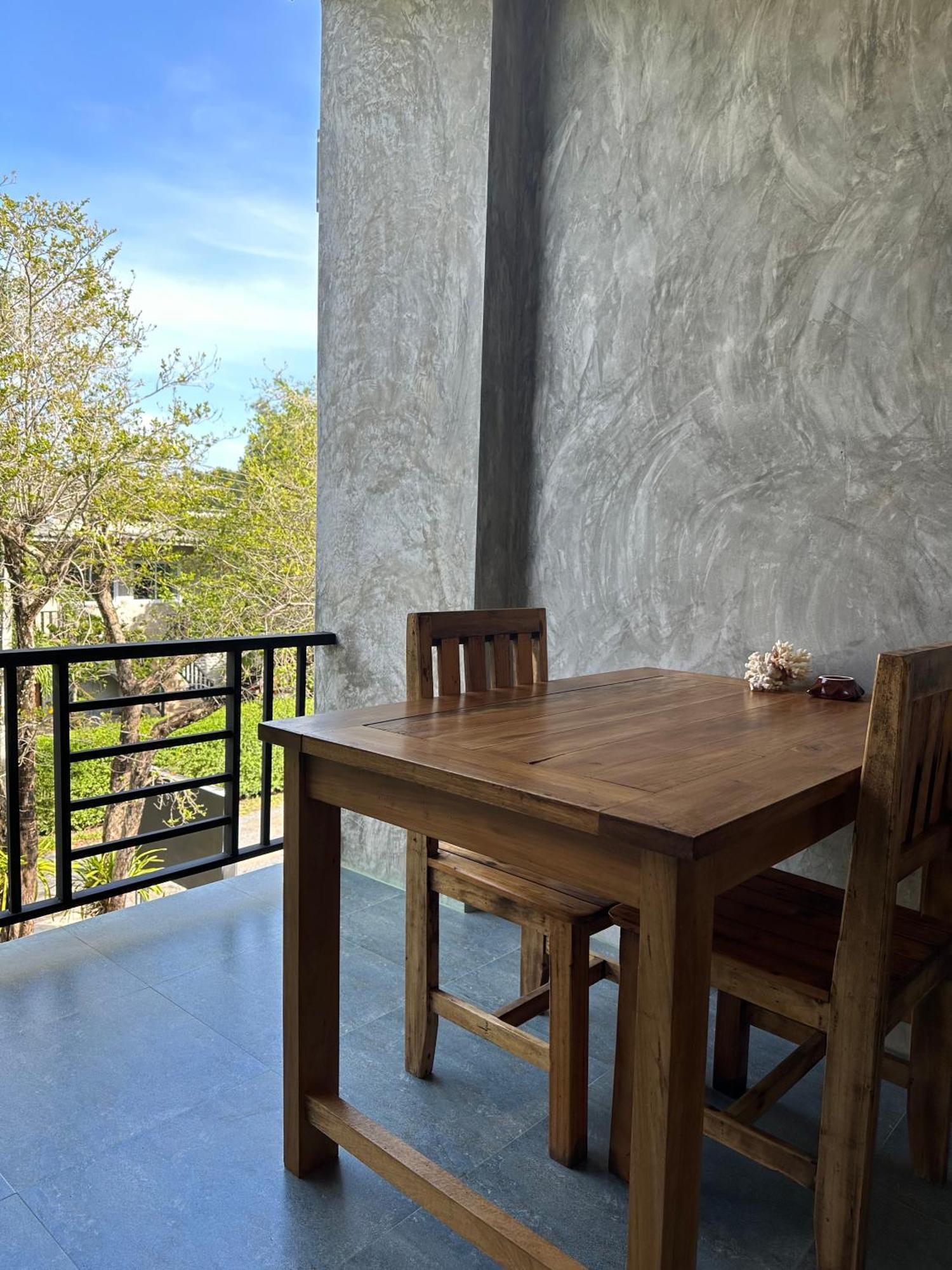The Zohan- Resort&villas Aparthotel Wok Tum